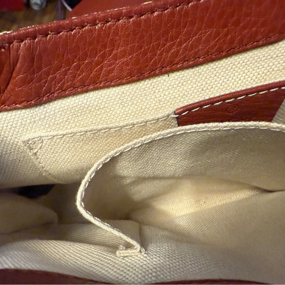 Gucci Horsebit Monogram Crossbody - Picture 15 of 16